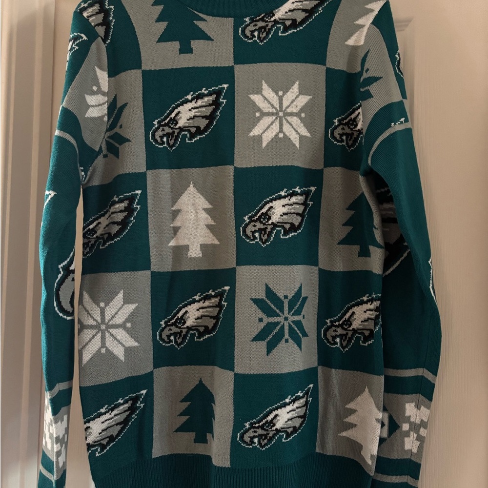 Team Apparel Teal and Gray Patterned Crewneck Sweater. New York Jets